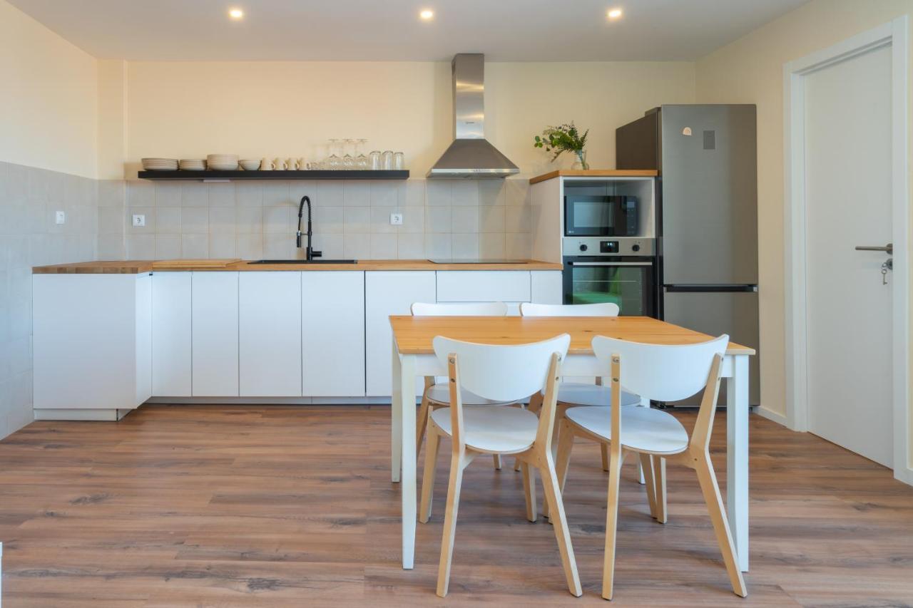 Host Wise - Fantastic Contemporary Flat W Balcony Porto Exterior foto